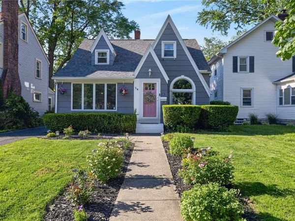 74 Pontiac Drive, Rochester, NY 14617