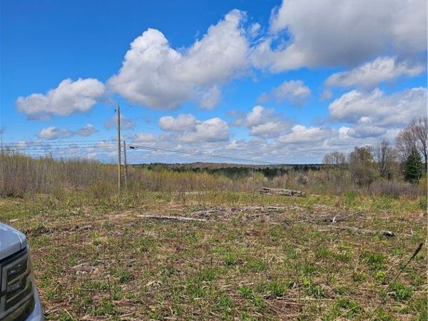 S Albion, Albion, NY 13062
