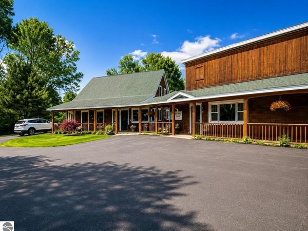 2113 Grace Road, Frankfort, MI 49635