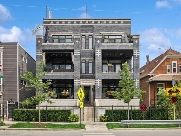 1632 W Diversey Parkway , Unit 3W, Chicago, IL 60614