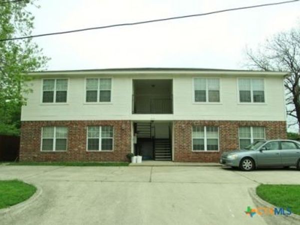 415 E Fourth Avenue , Unit A, Belton, TX 76513