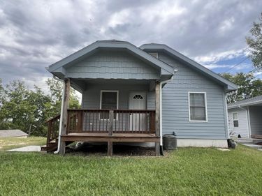 1121 HARMONY Street, COUNCIL BLUFFS, IA 51503