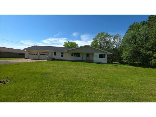 816 1st Street, Glenwood City, WI 54013