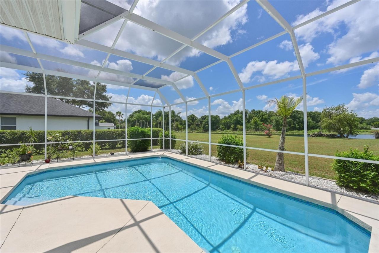 14722 1st Avenue E, Bradenton, FL 34212 Photo