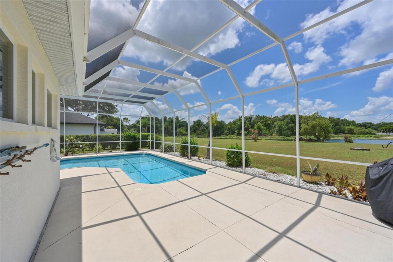 14722 1st Avenue E, Bradenton, FL 34212 Photo