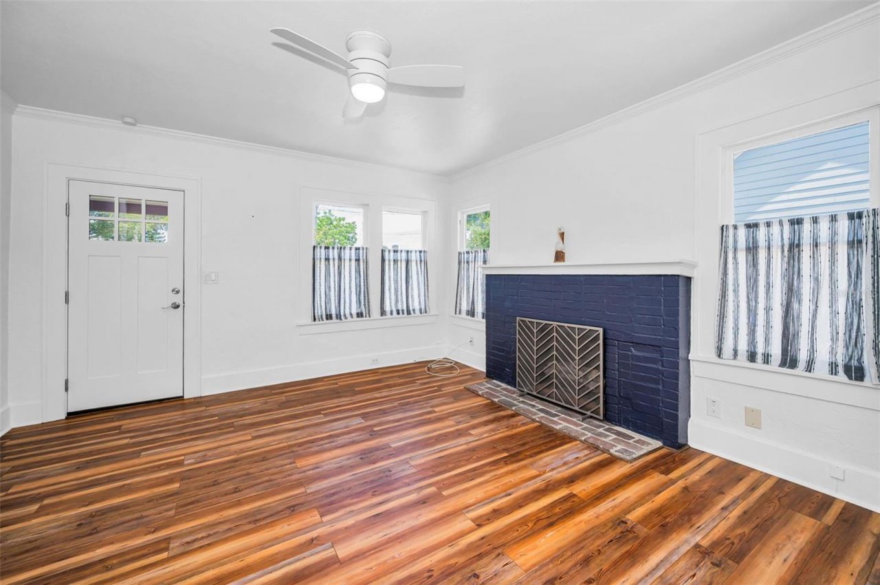 1100 35th Avenue N, Saint Petersburg, FL 33704 Photo
