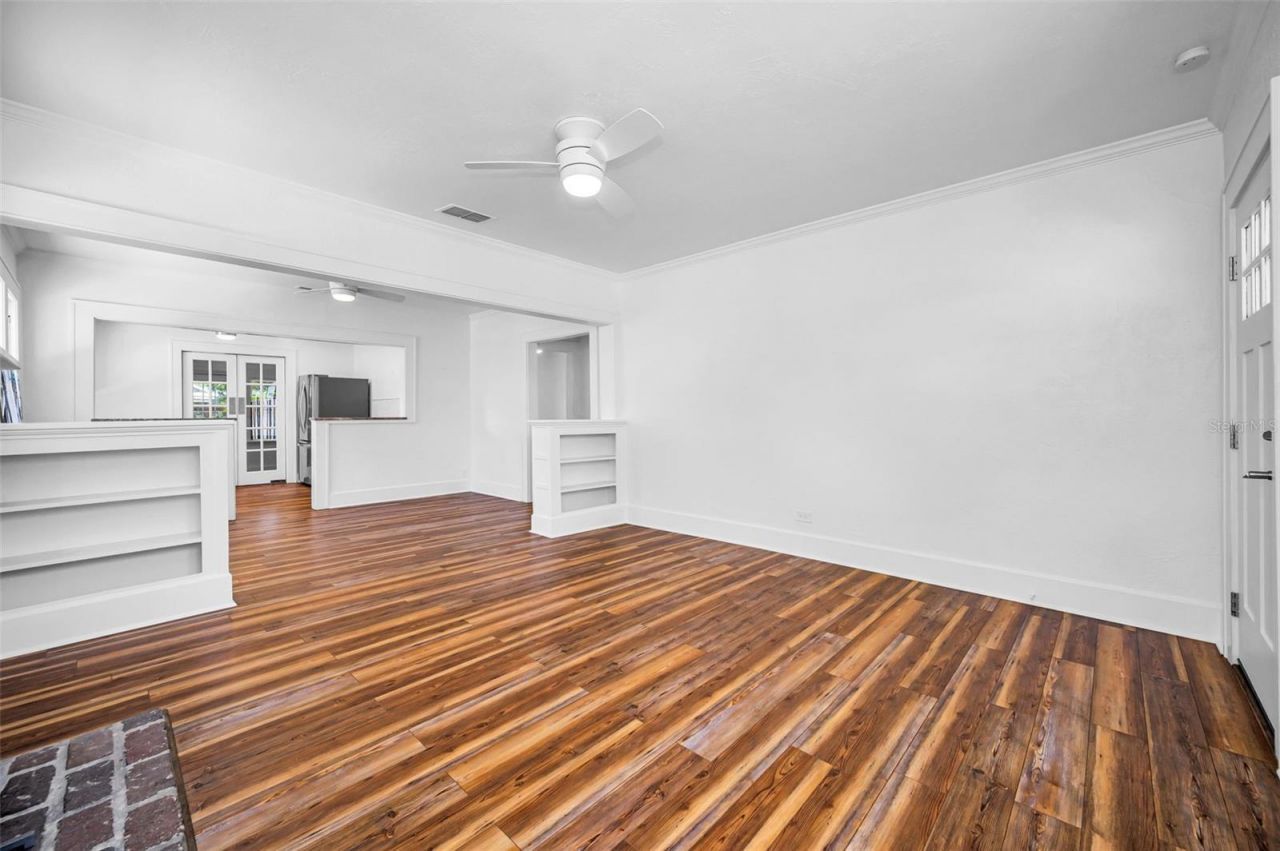 1100 35th Avenue N, Saint Petersburg, FL 33704 Photo