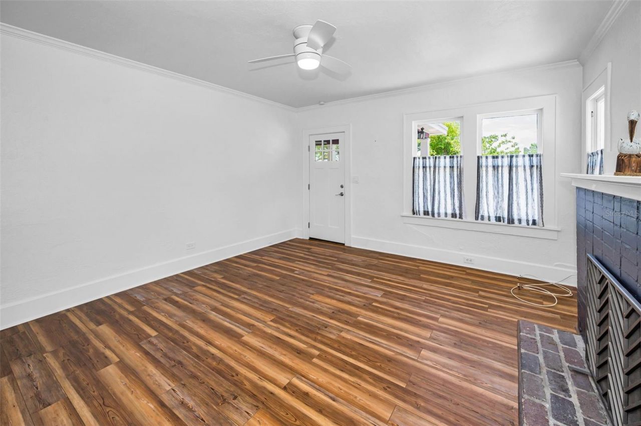 1100 35th Avenue N, Saint Petersburg, FL 33704 Photo