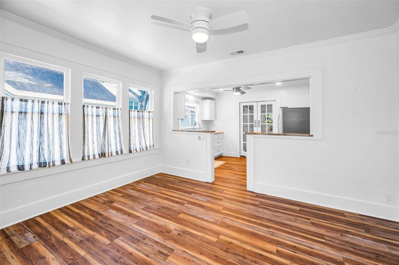 1100 35th Avenue N, Saint Petersburg, FL 33704 Photo