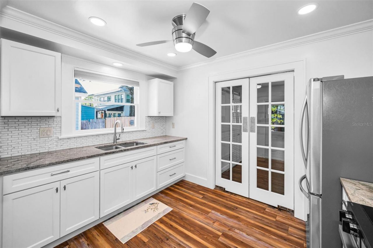 1100 35th Avenue N, Saint Petersburg, FL 33704 Photo