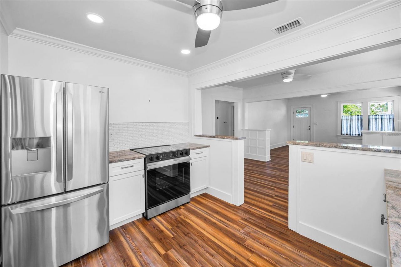 1100 35th Avenue N, Saint Petersburg, FL 33704 Photo