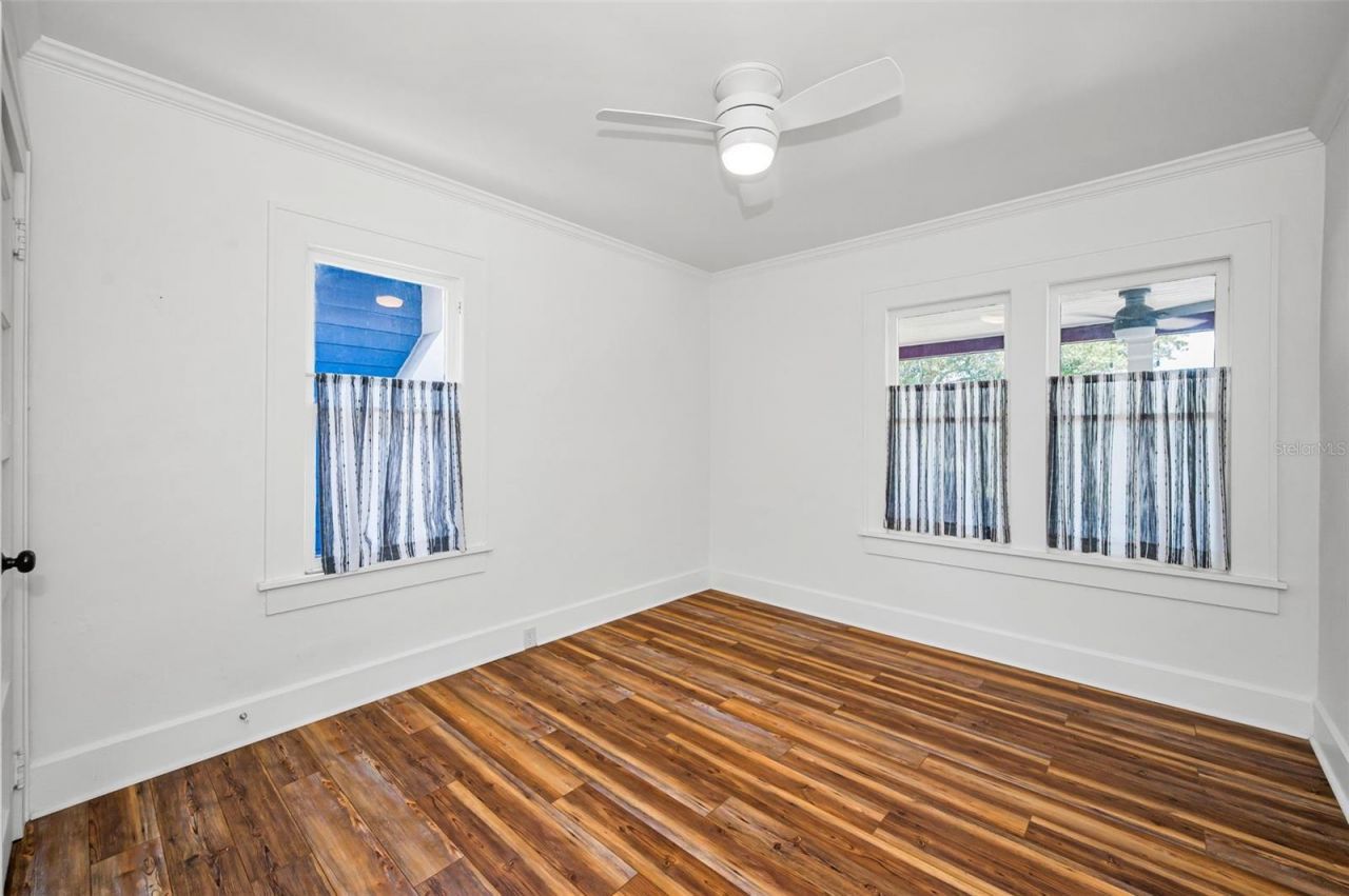 1100 35th Avenue N, Saint Petersburg, FL 33704 Photo
