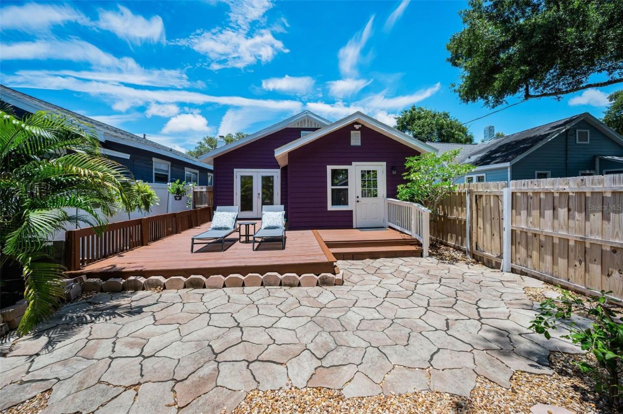 1100 35th Avenue N, Saint Petersburg, FL 33704 Photo