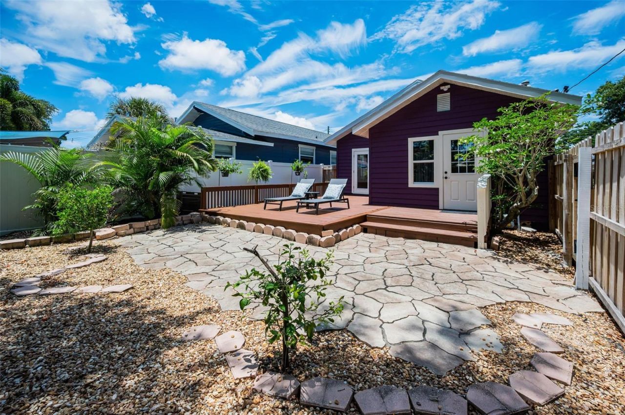 1100 35th Avenue N, Saint Petersburg, FL 33704 Photo