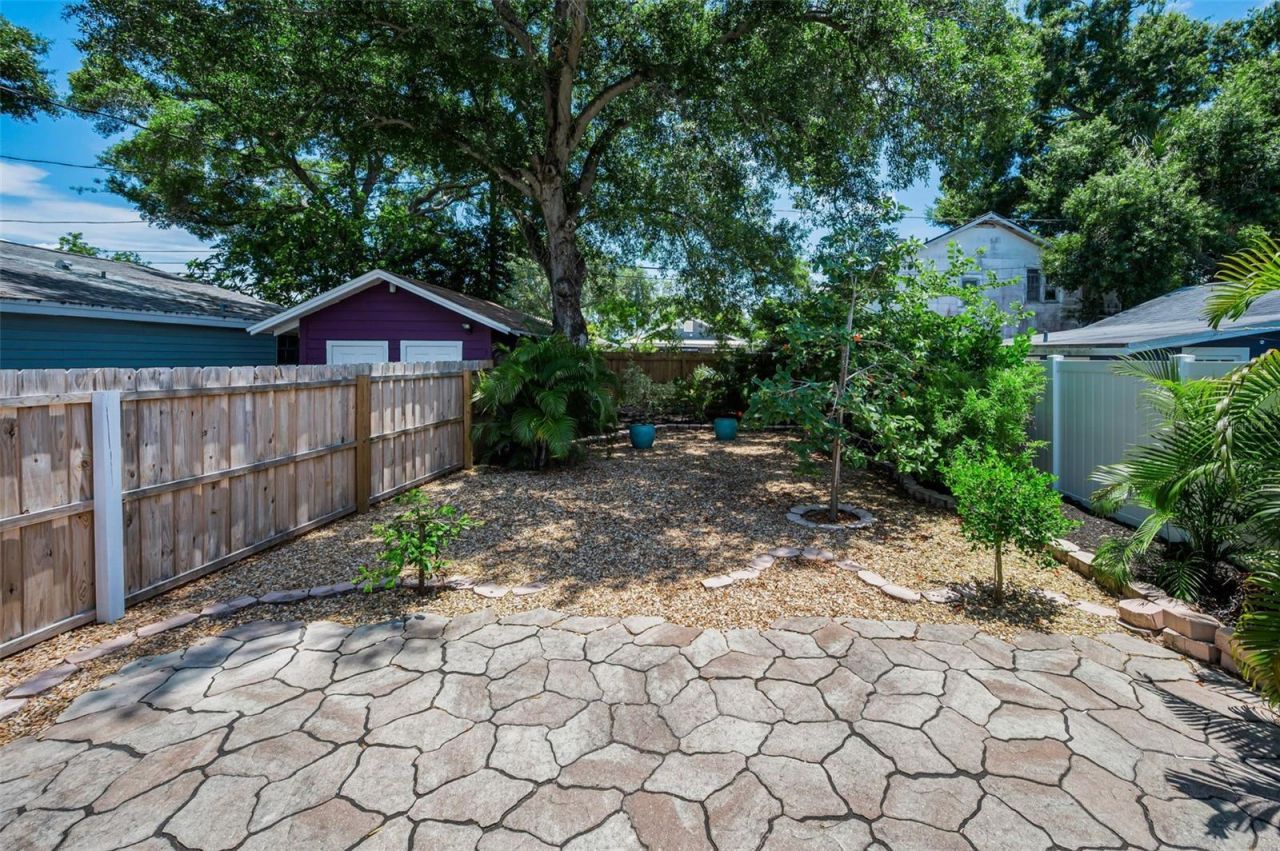 1100 35th Avenue N, Saint Petersburg, FL 33704 Photo