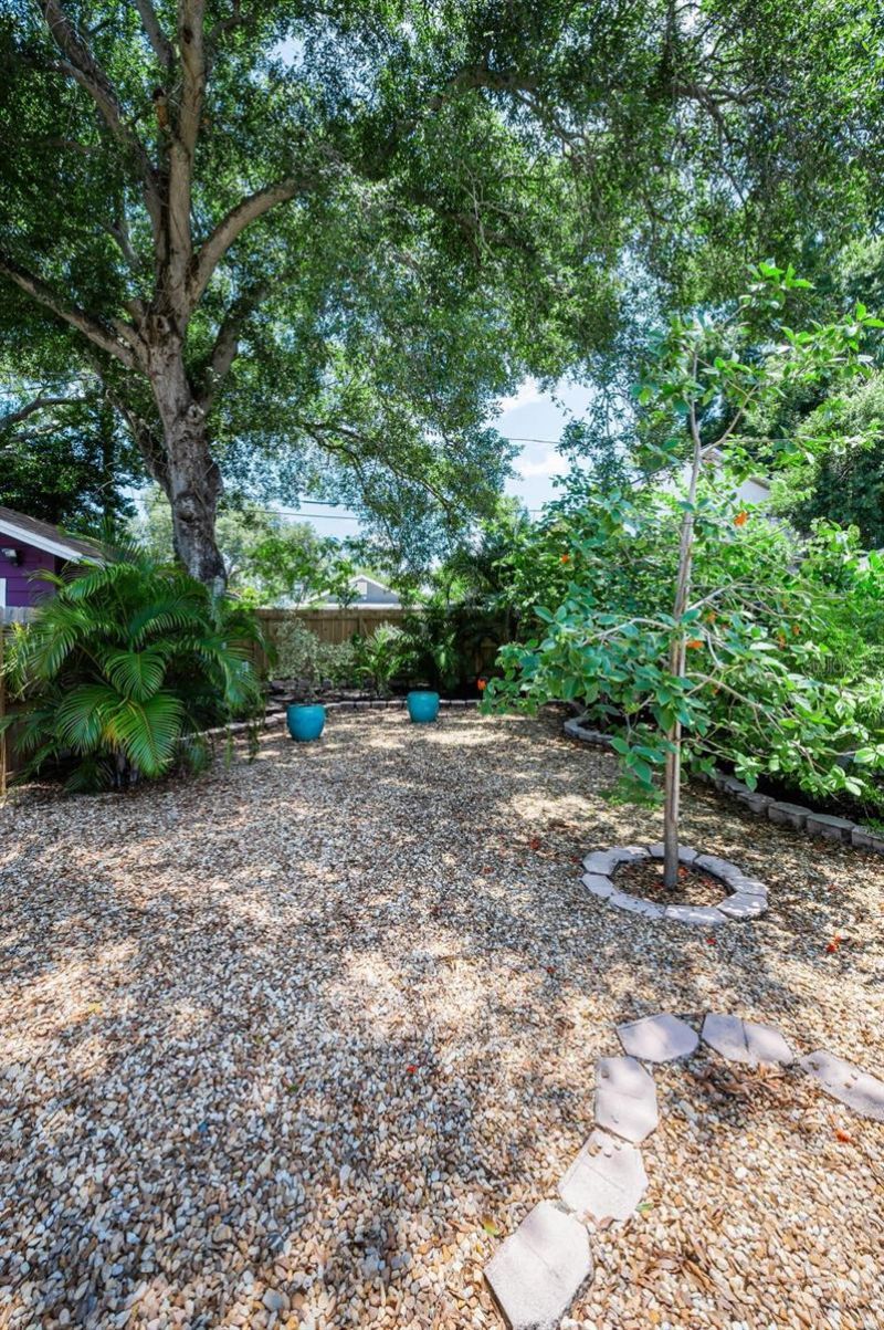 1100 35th Avenue N, Saint Petersburg, FL 33704 Photo
