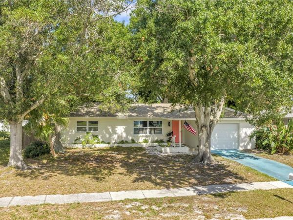 11478 IMPERIAL GROVE DRIVE E, LARGO, FL 33774