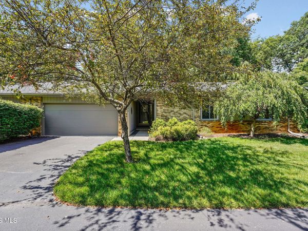 4017 Eaglehurst Road , Sylvania, OH 43560