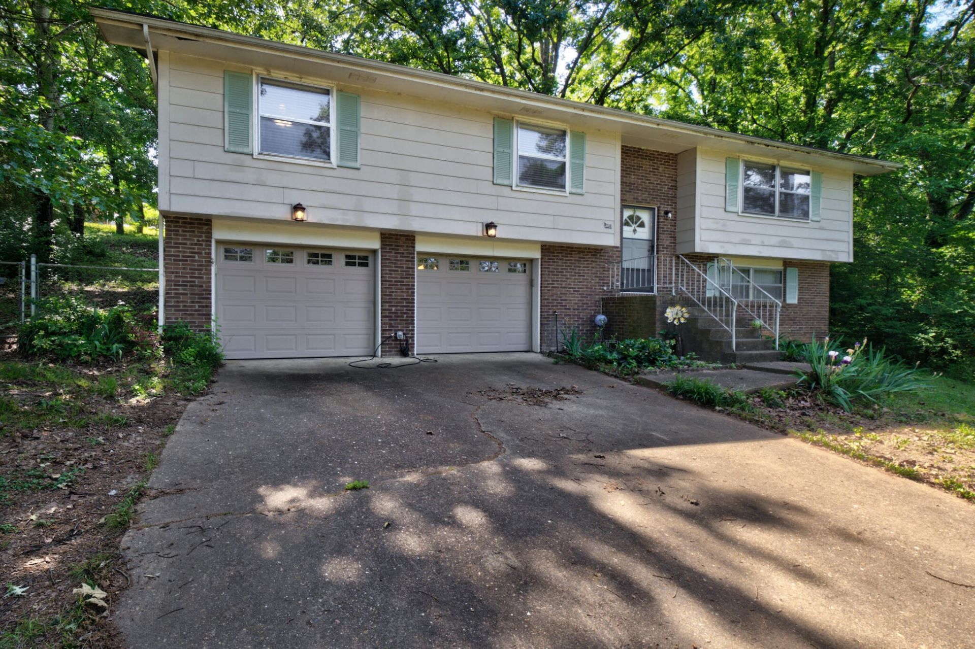 234 Tinker Bell Circle , Flintstone, GA 30725 Main Photo