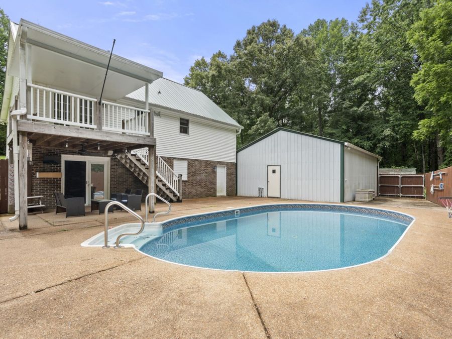 Property Image 36
