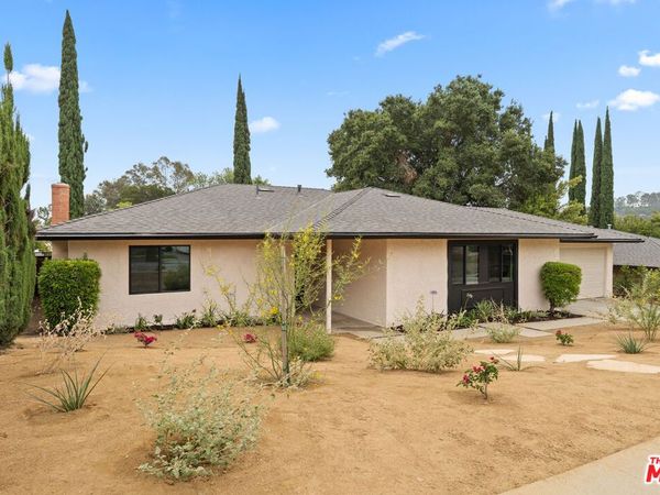 974 La Canada Verdugo Road, Pasadena, CA 91103