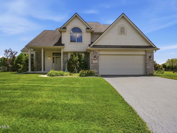 7223 Hunters Chase , Maumee, OH 43537