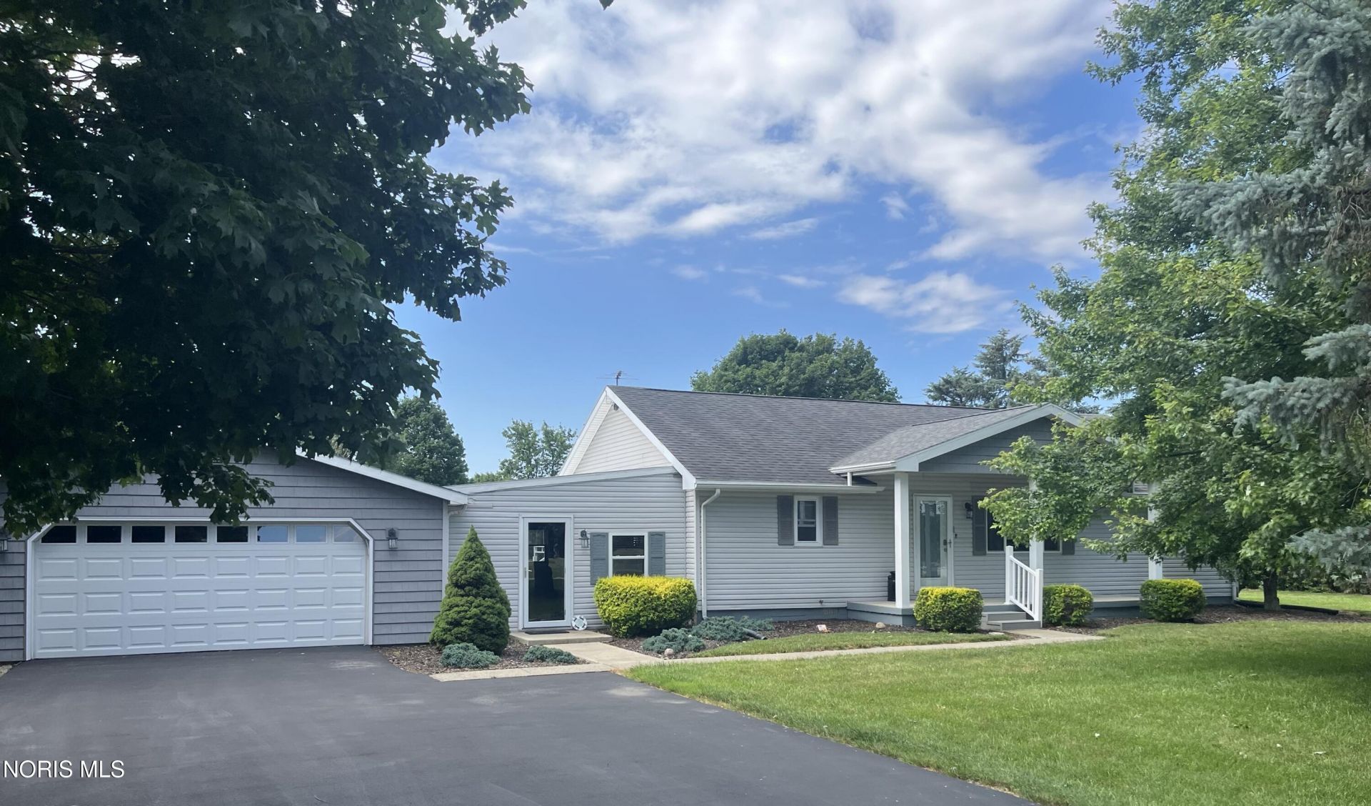 9019 County Road 203, Van Buren, OH 45889 Main Photo