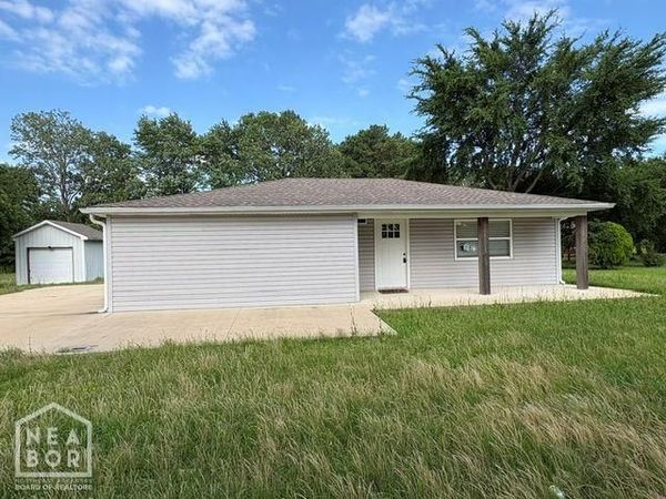 5112 Richardson Drive, Jonesboro, AR 72404