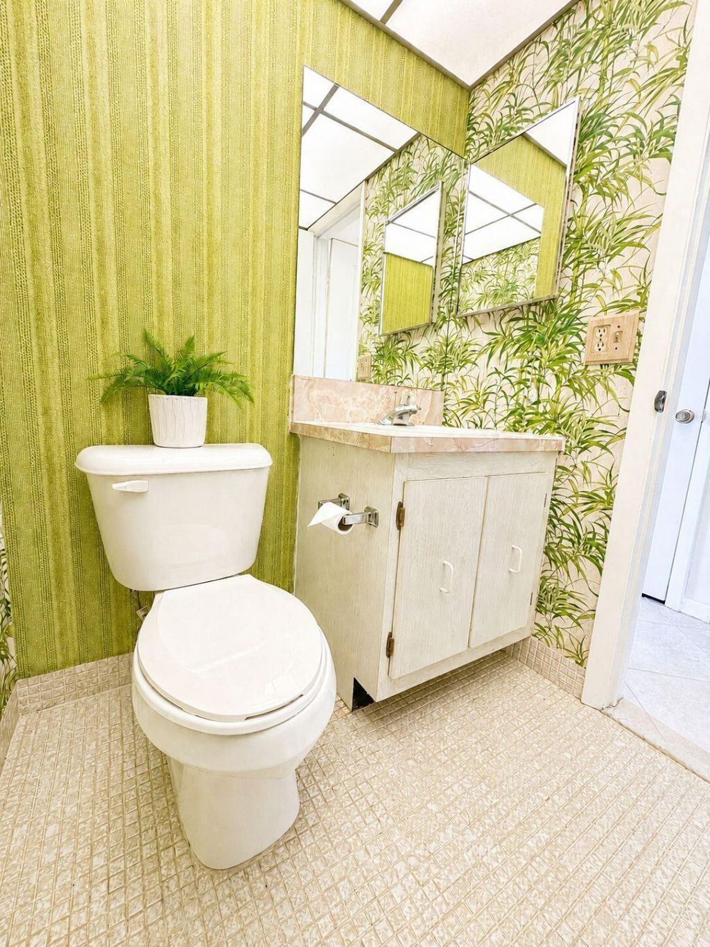 359 Capri H, Unit 359, Delray Beach, FL 33484 Photo