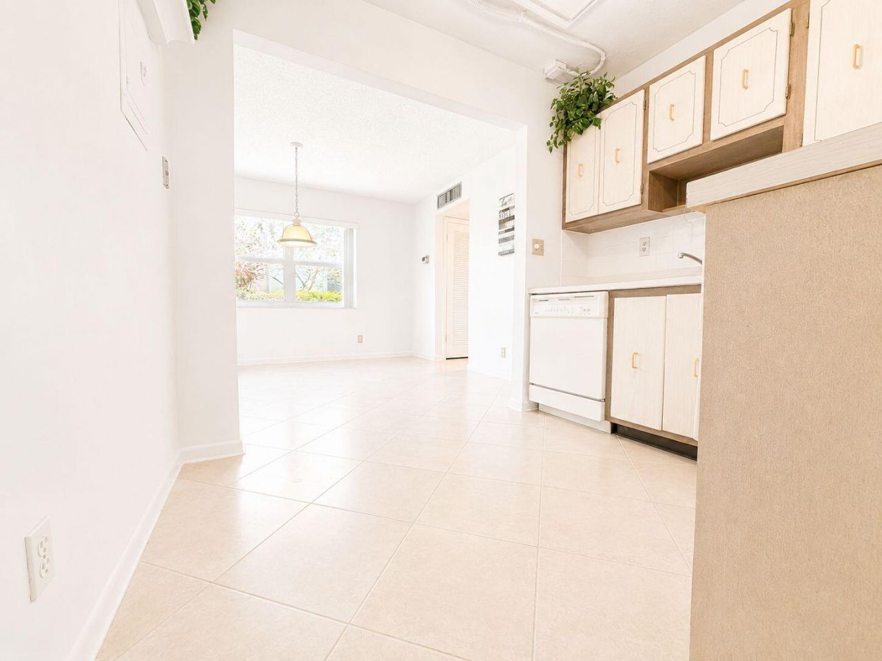 359 Capri H, Unit 359, Delray Beach, FL 33484 Photo