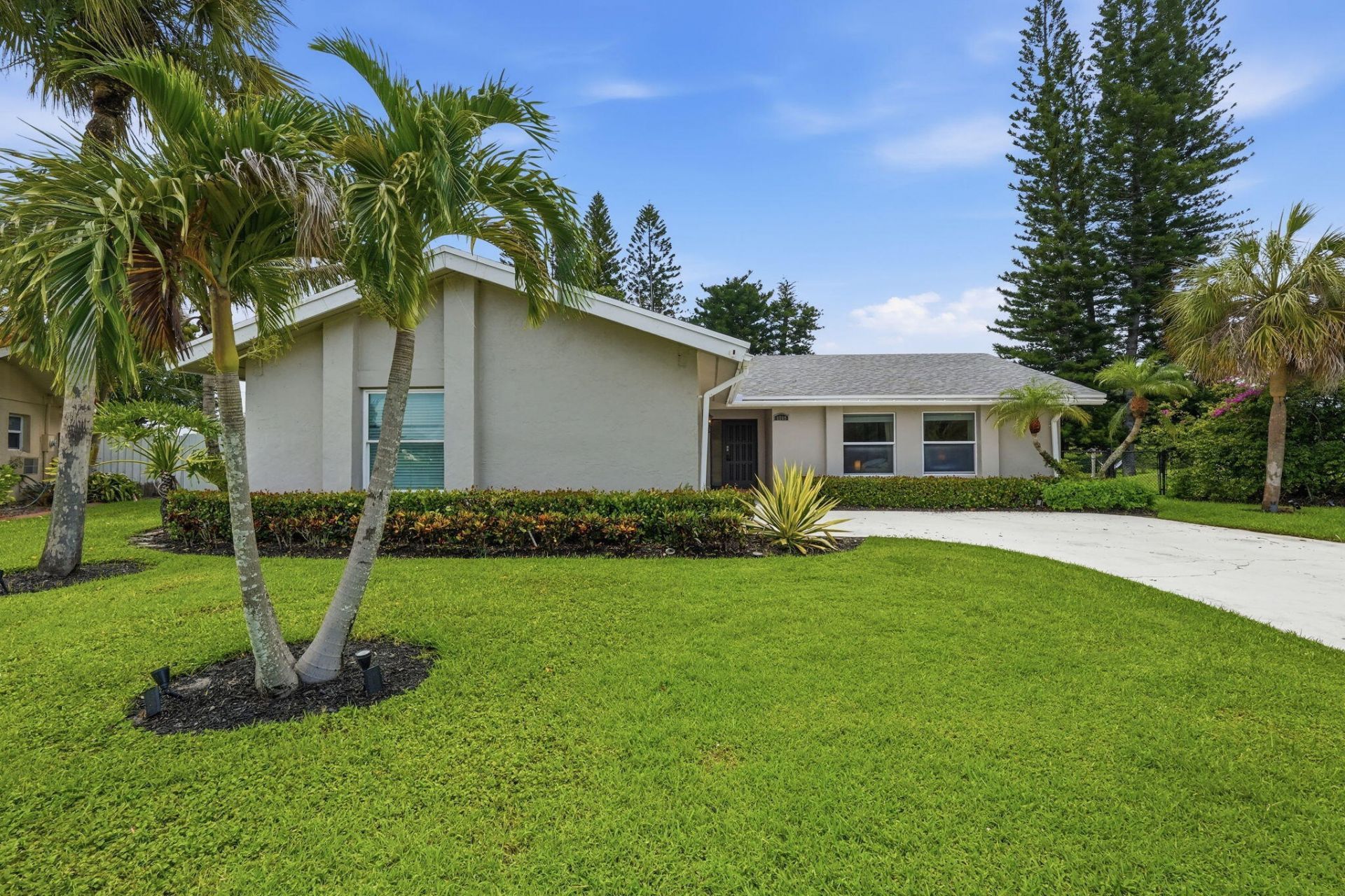 1799 Shower Tree Way, Wellington, FL 33414 Photo
