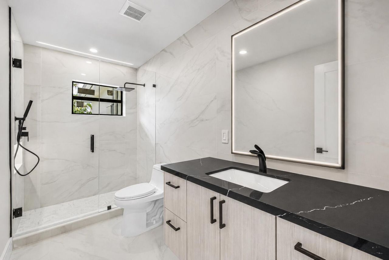 707 Sunset Drive, Lake Worth Beach, FL 33461 Photo