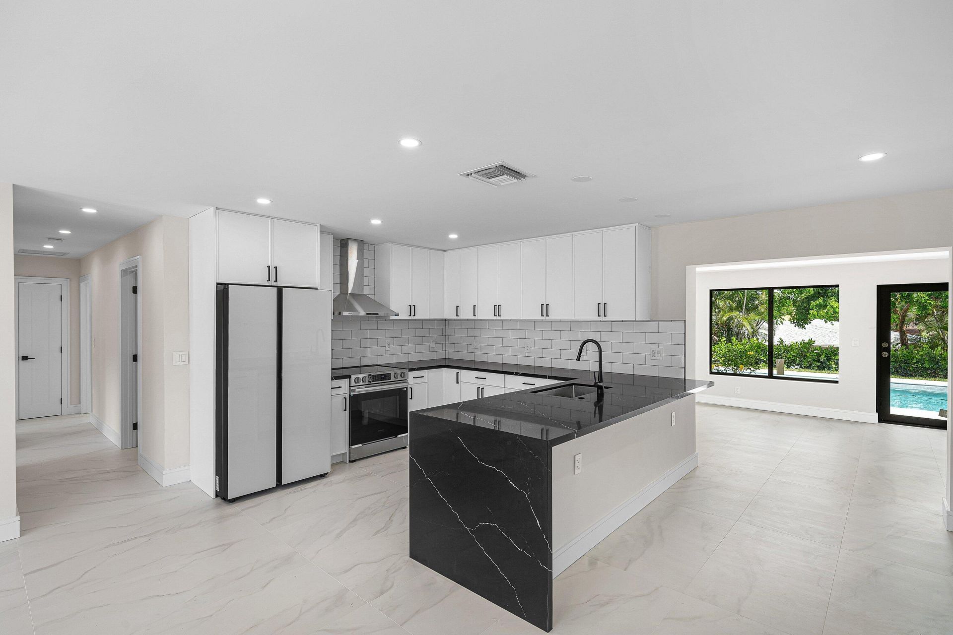 707 Sunset Drive, Lake Worth Beach, FL 33461 Photo