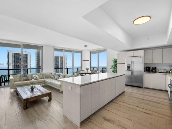 2600 E Hallandale Beach Blvd , Unit T3001, Hallandale Beach, FL 33009