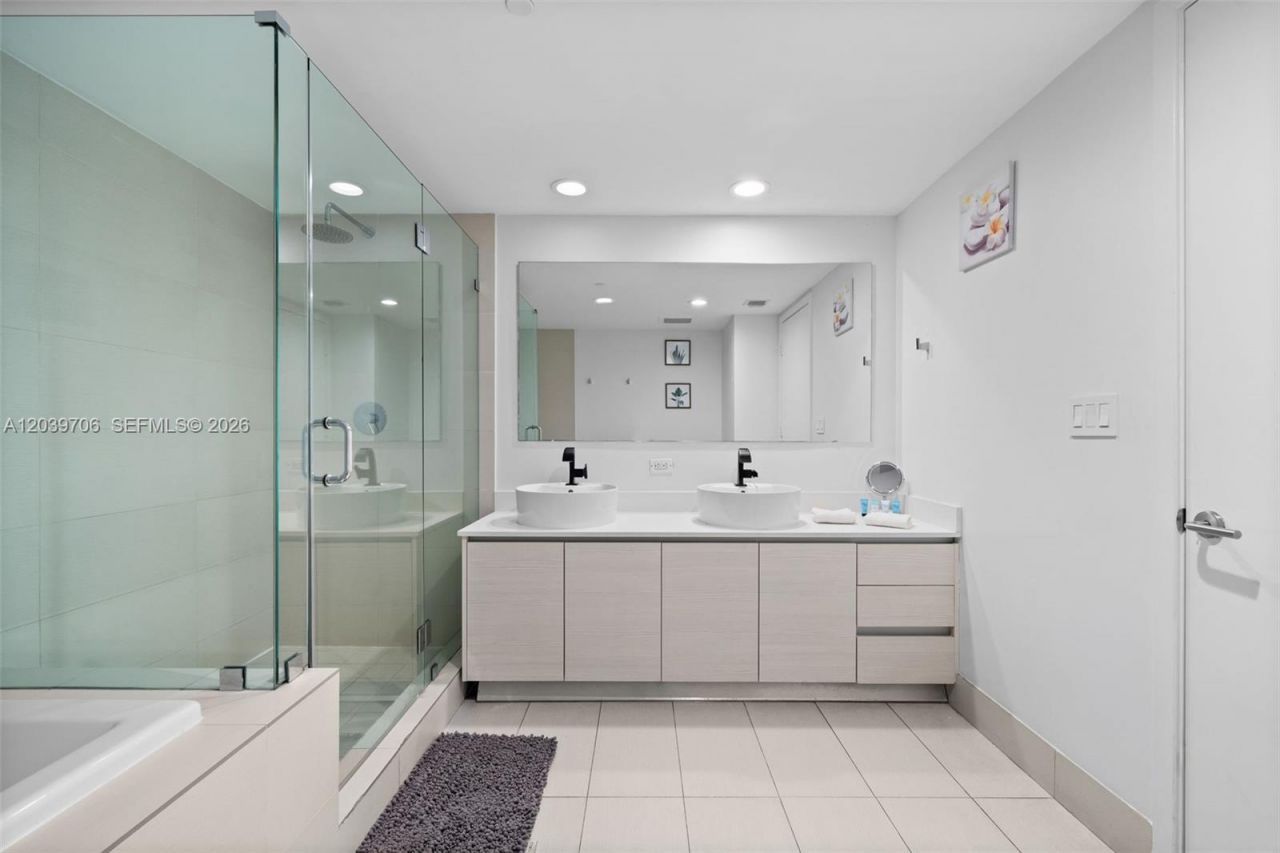 2600 E Hallandale Beach Blvd , Unit T3001, Hallandale Beach, FL 33009 Photo