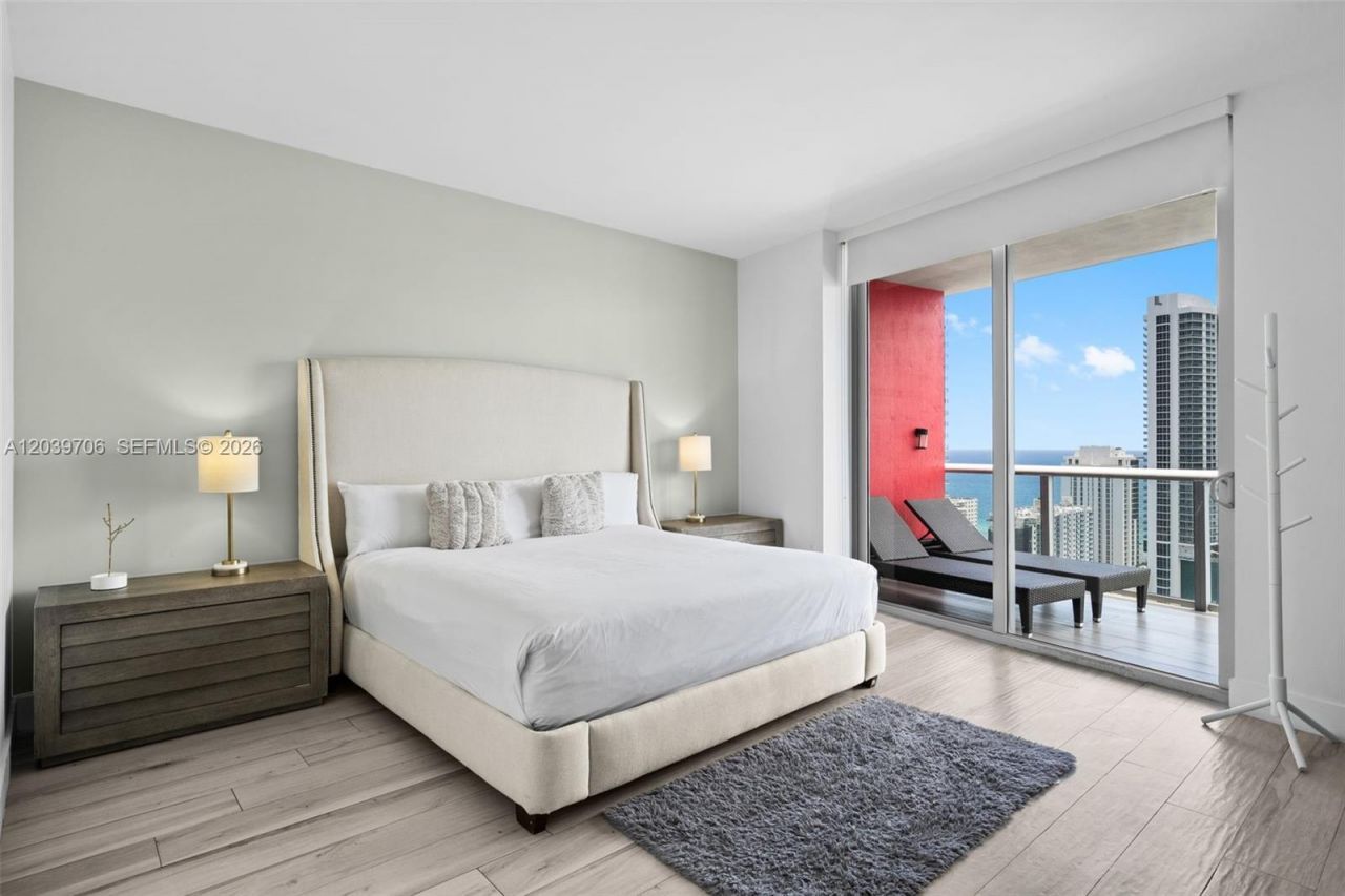 2600 E Hallandale Beach Blvd , Unit T3001, Hallandale Beach, FL 33009 Photo