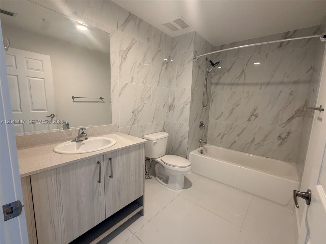 10950 NW 82nd St , Unit 416, Doral, FL 33178 Photo