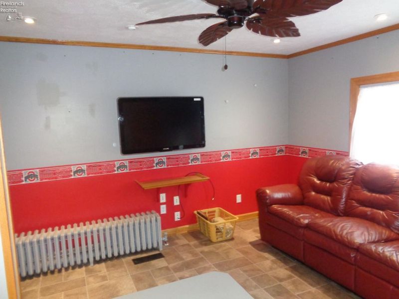 414 W Pearl Street, Willard, OH 44890 Photo 7