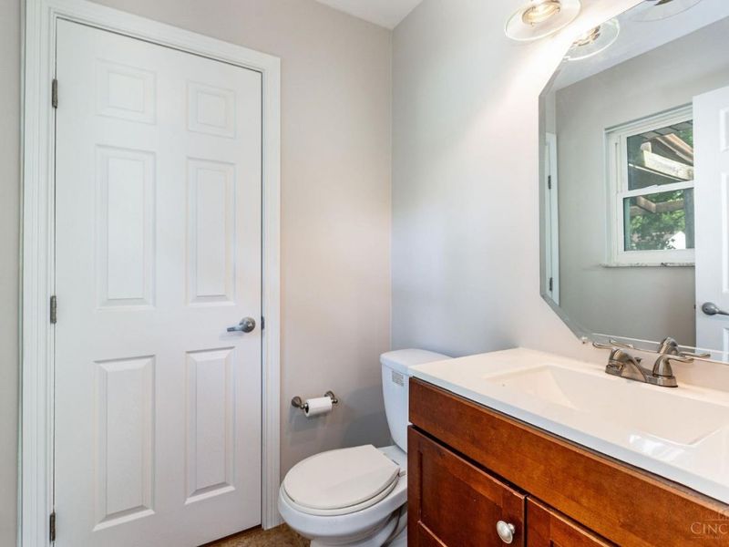 2468 Fulbourne Drive, Colerain Township, OH 45231 Photo 19