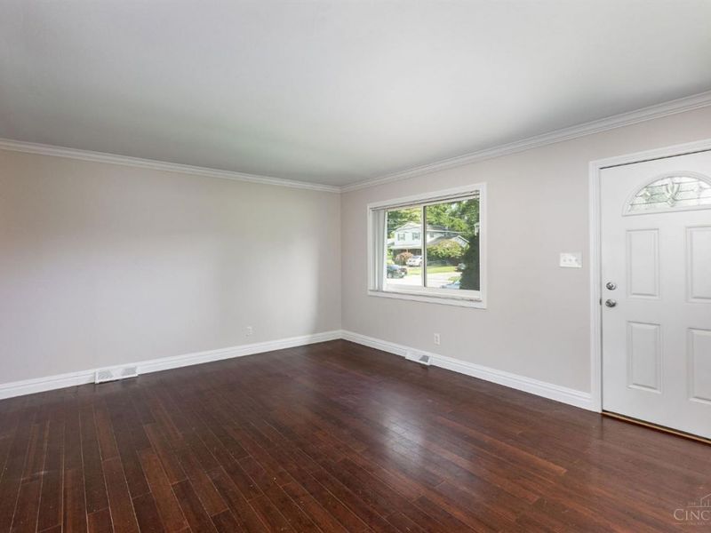 2468 Fulbourne Drive, Colerain Township, OH 45231 Photo 8