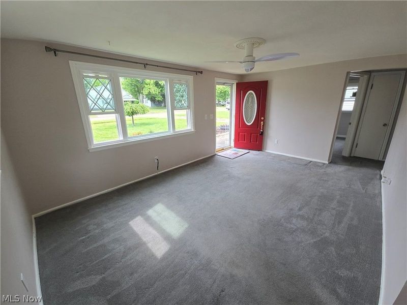 3054 Sterling Road, Lorain, OH 44052 Photo 2