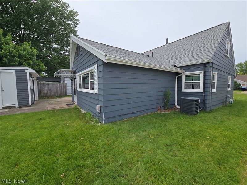 3054 Sterling Road, Lorain, OH 44052 Photo 45