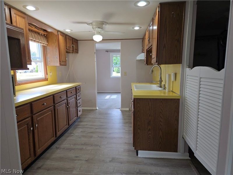 3054 Sterling Road, Lorain, OH 44052 Photo 6