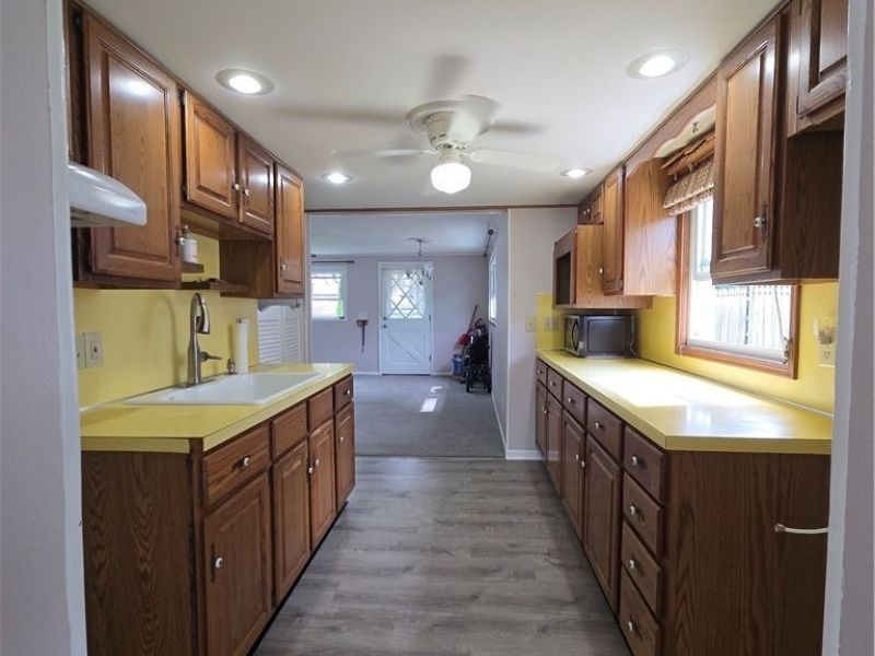 3054 Sterling Road, Lorain, OH 44052 Photo 7