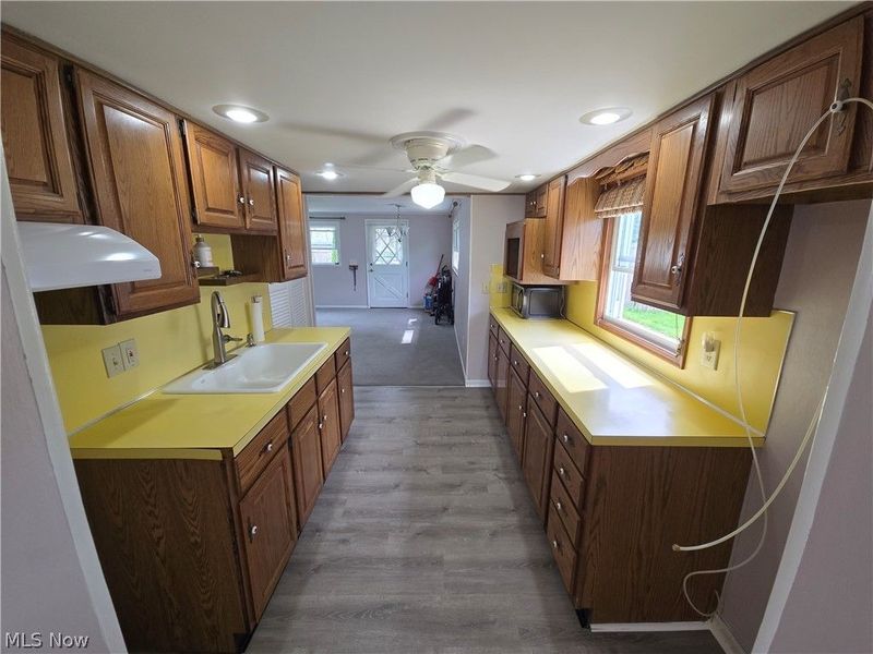 3054 Sterling Road, Lorain, OH 44052 Photo 8