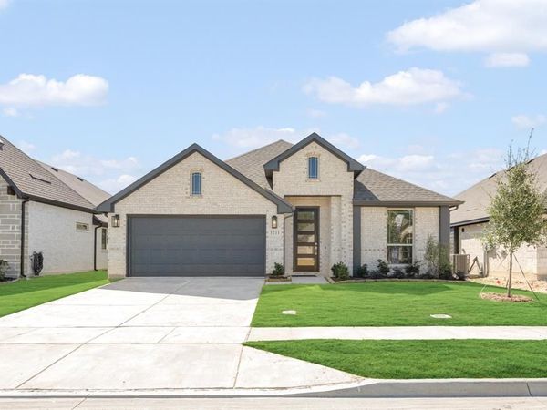 1211 Anderson Drive, Trenton, TX 75490
