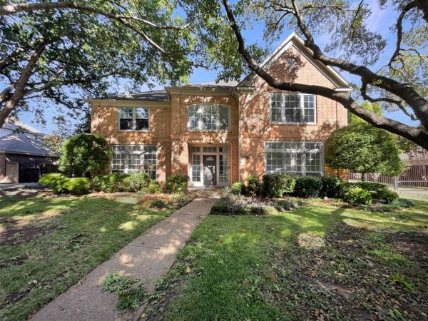 6804 Savannah Lane, Fort Worth, TX 76132