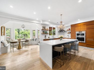 1485 CHARTER COURT, SOUTHAMPTON, PA 18966