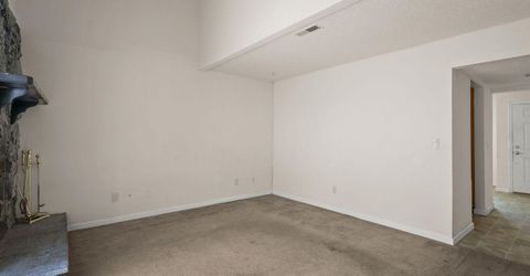 13860 Lear Boulevard, Reno, NV 89506 Photo