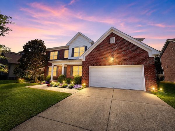 5037 Saint Ives Dr , Murfreesboro, TN 37128